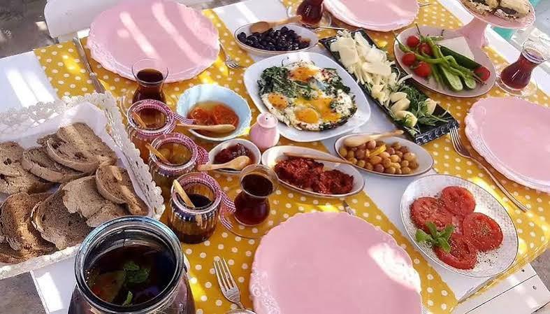 מלון בוזקאדה Madam Eleni מראה חיצוני תמונה
